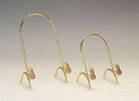 Plate Easels - Pineapple Motif
